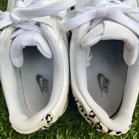 Nike Court Vision Low Sneakers - Picture 9 of 11